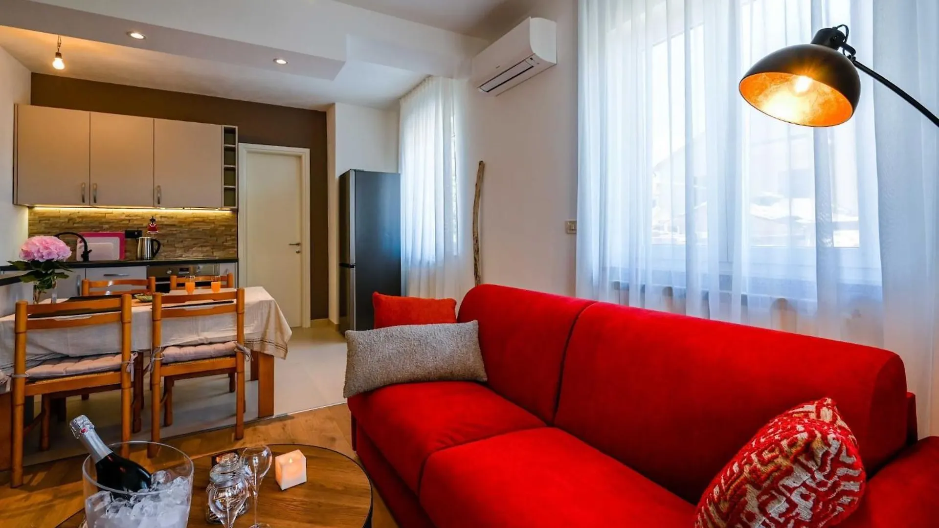 Modern And Stylish Rovinj Apartments With Terrace - Classic One Bedroom Apartment With Terrace