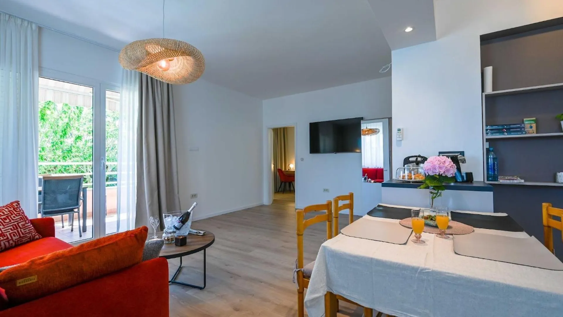 Modern And Stylish Rovinj Apartments With Terrace - Classic One Bedroom Apartment With Terrace
